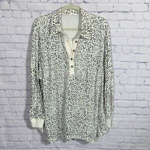 Jane & Delancy Womens Thermal Henley Top Cheetah Print Black White Sz 2X Casual